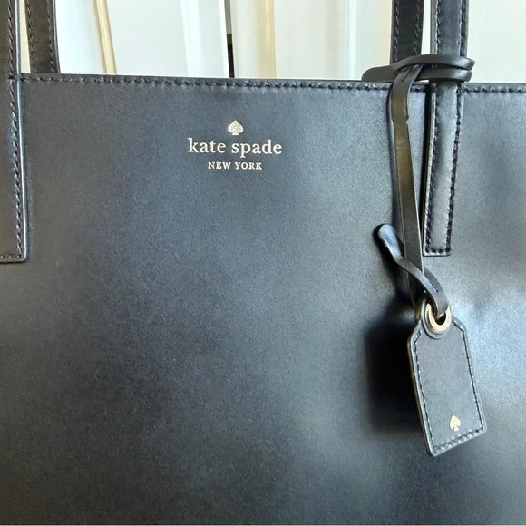 Kate Spade Janie Black Leather Medium Tote zip closure - Picture 4 of 9